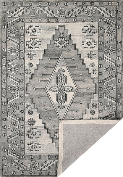 Aureate black